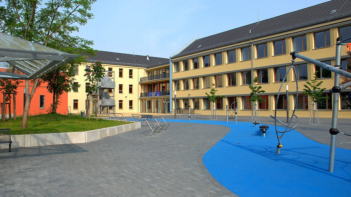 Bild von Gesamtschule "Vier Tore", Integrierte Gesamtschule, Neubrandenburg