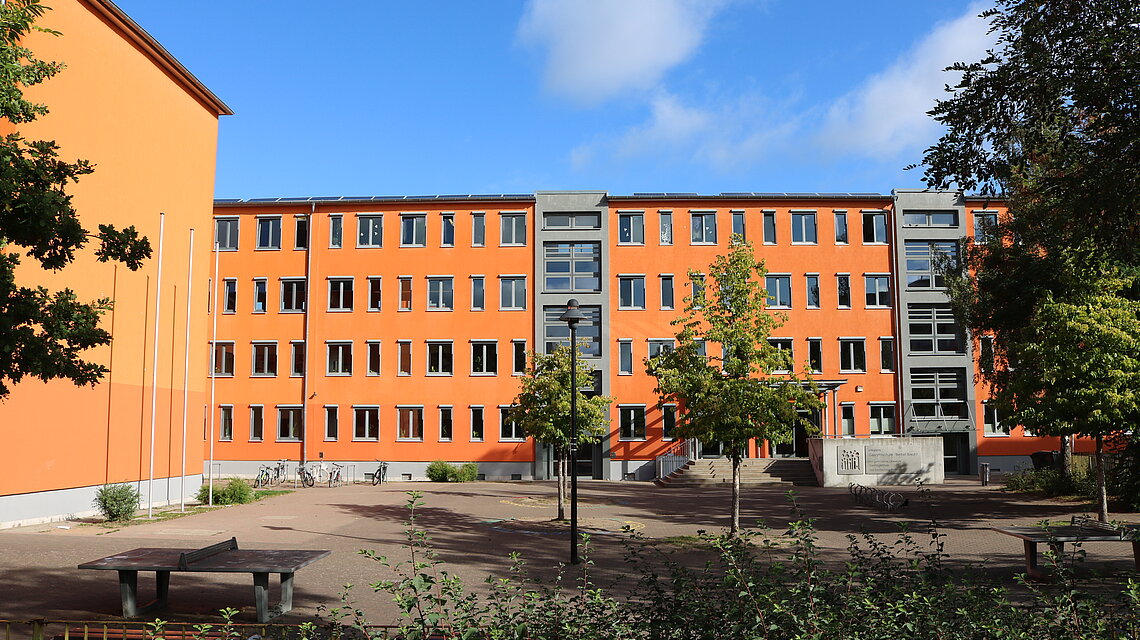 Bild von Integrierte Gesamtschule  "Bertolt Brecht" mit gymnasialer Oberstufe, Schwerin