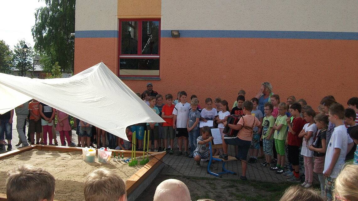 Bild von Grundschule "Daniel Sanders", Neustrelitz