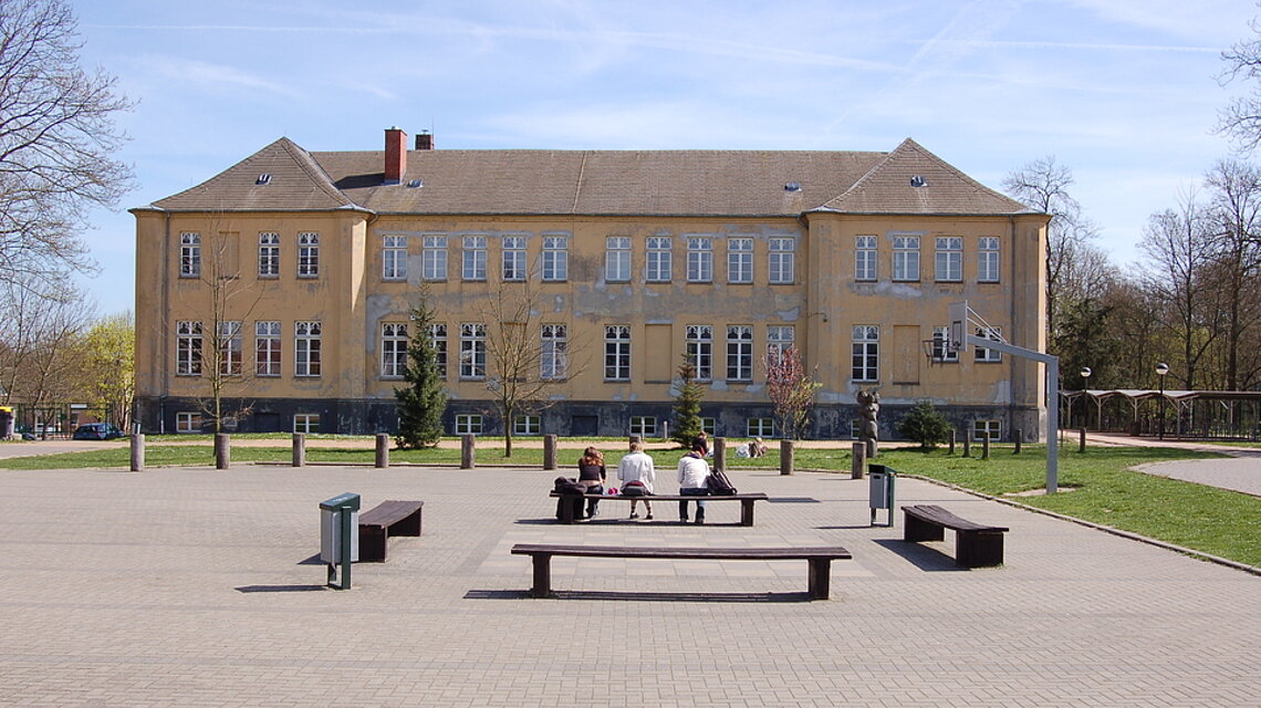 Bild von "Schloss-Gymnasium" Gützkow