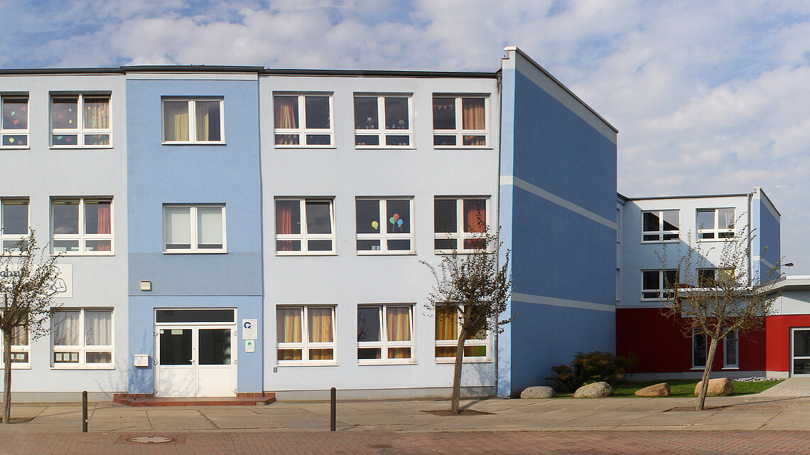 Bild von Regionale Schule mit Grundschule "Recknitz-Trebeltal" Tribsees Bild von Regionale Schule mit Grundschule "Recknitz-Trebeltal" Tribsees