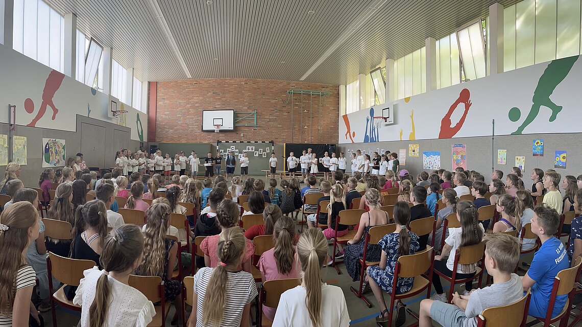 Bild von Grundschule "Zum Wasserturm", Neverin
