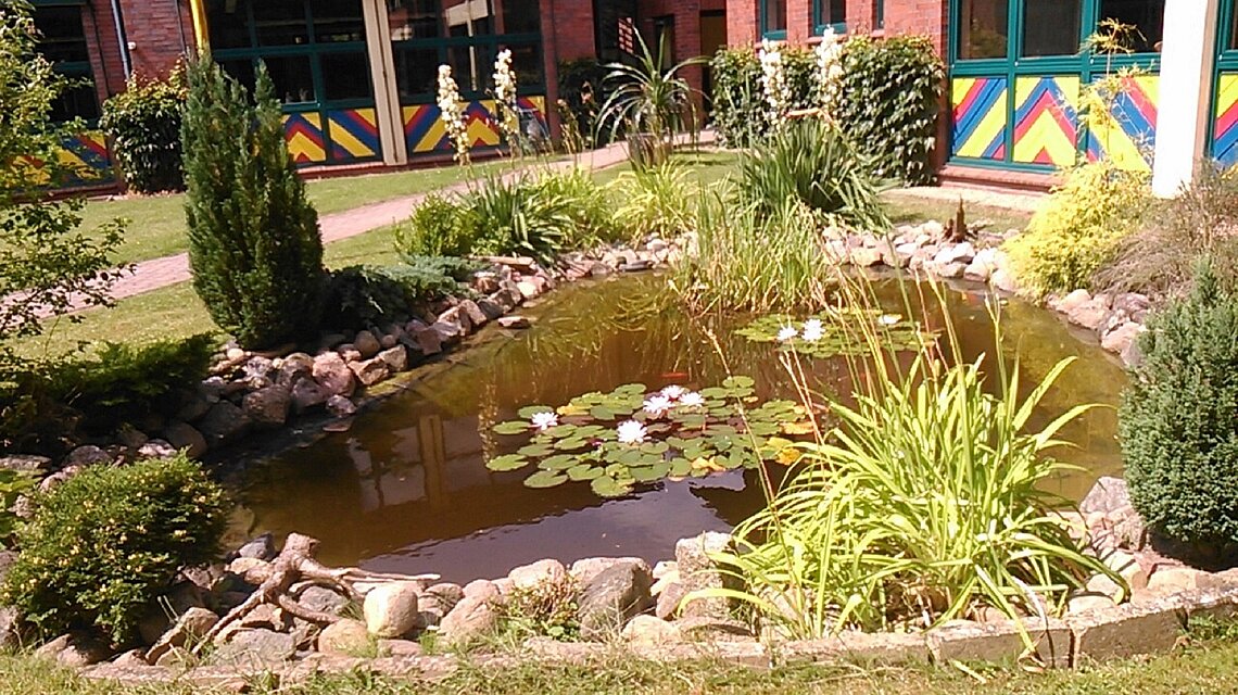 Bild von Schule am Neuen Teich Lübz - Schule mit dem Förderschwerpunkt Lernen und geistige Entwicklung