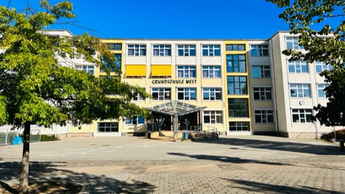 Bild von Grundschule "West", Parchim
