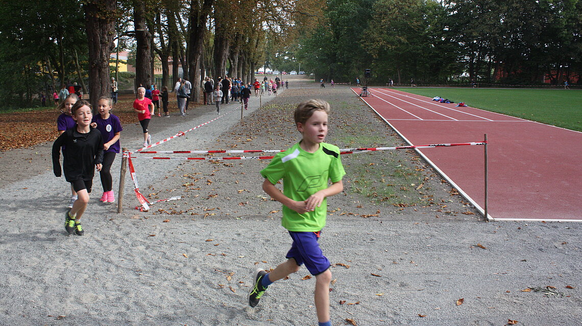 Bild von Grundschule "Zum Wasserturm", Neverin