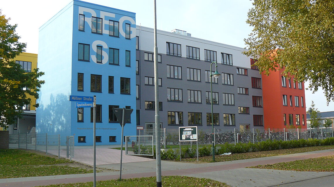 Bild von Regionale Schule "Prof. Dr. Friedrich Heincke", Hagenow Bild von Regionale Schule "Prof. Dr. Friedrich Heincke", Hagenow