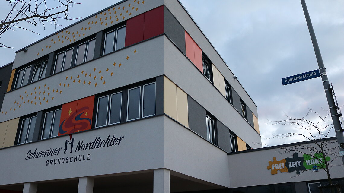 Bild von Grundschule mit schulartunabhängiger Orientierungsstufe "Schweriner Nordlichter"