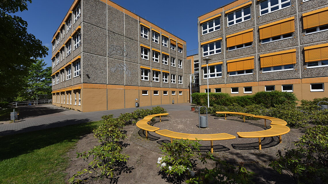 Bild von Sonderpädagogisches Förderzentrum Eggesin - Schule mit den Förderschwerpunkten Lernen und Unterricht kranker Schülerinnen und Schüler Bild von Sonderpädagogisches Förderzentrum Eggesin - Schule mit den Förderschwerpunkten Lernen und Unterricht kranker Schülerinnen und Schüler