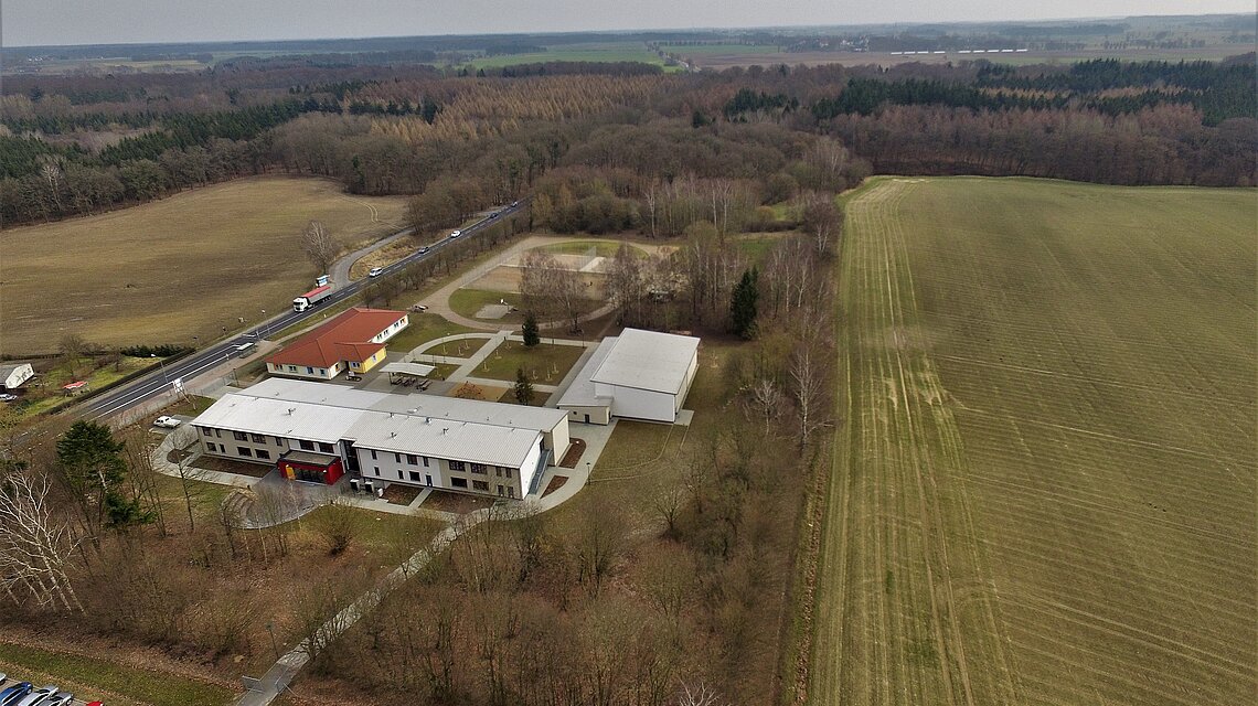 Bild von Grundschule an der Carbäk, Broderstorf