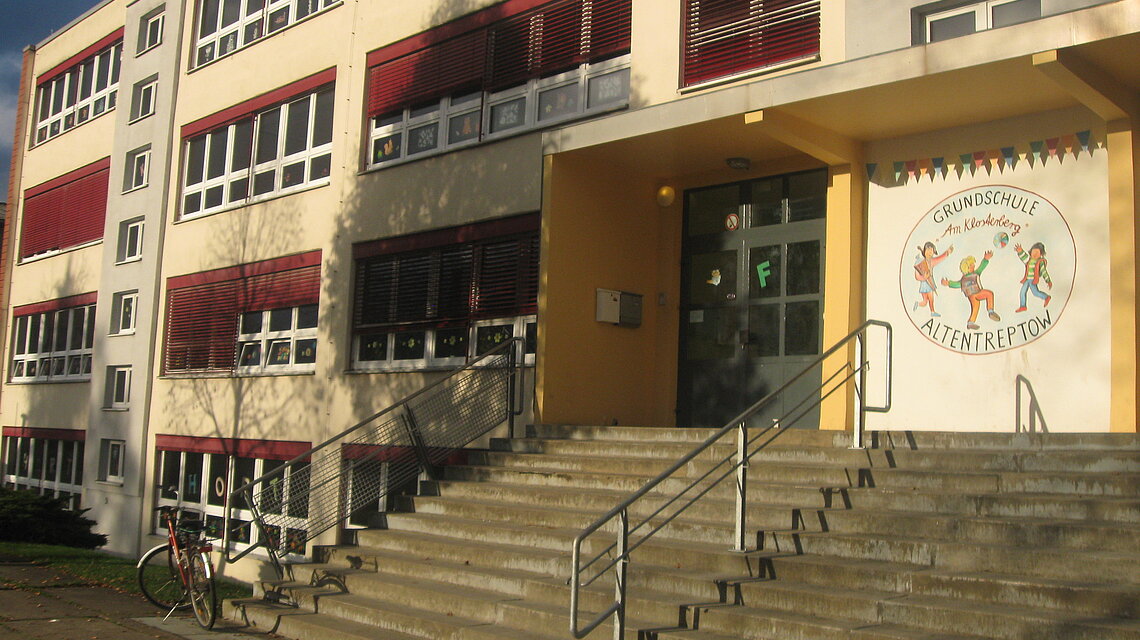 Bild von Grundschule "Am Klosterberg" Altentreptow