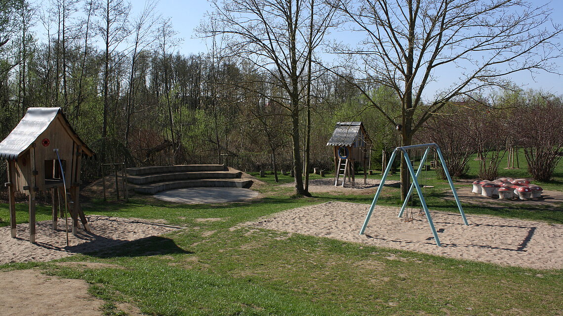 Bild von Grundschule und Freizeithaus am Schlossplatz, Bützow
